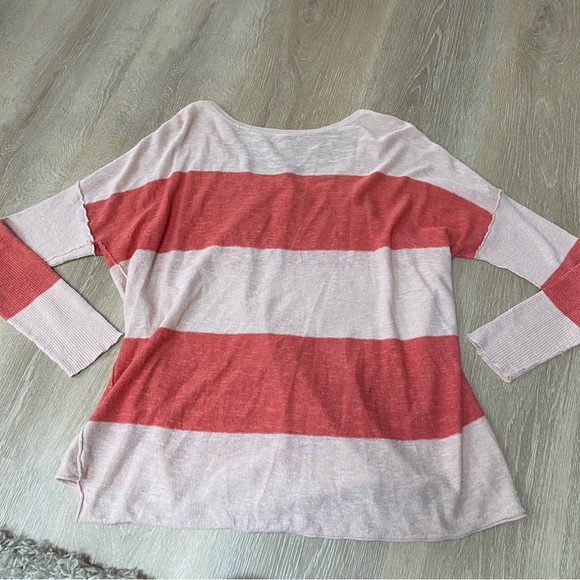 Free People Beach Striped Gold Rush linen Henley Sweater Pink oversized small - Picture 2 of 6